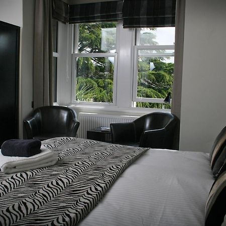 Townhouse Rooms Труро Екстериор снимка
